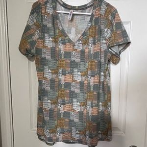 LuLaRoe XL  top. Gently worn.